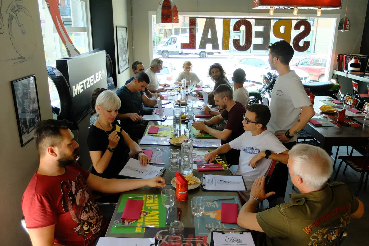 Mr Martini: l'officina, le moto, il ristorante, l'artista (6)