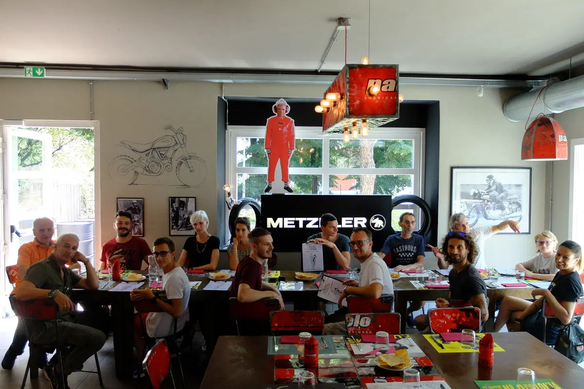 Mr Martini: l'officina, le moto, il ristorante, l'artista (7)