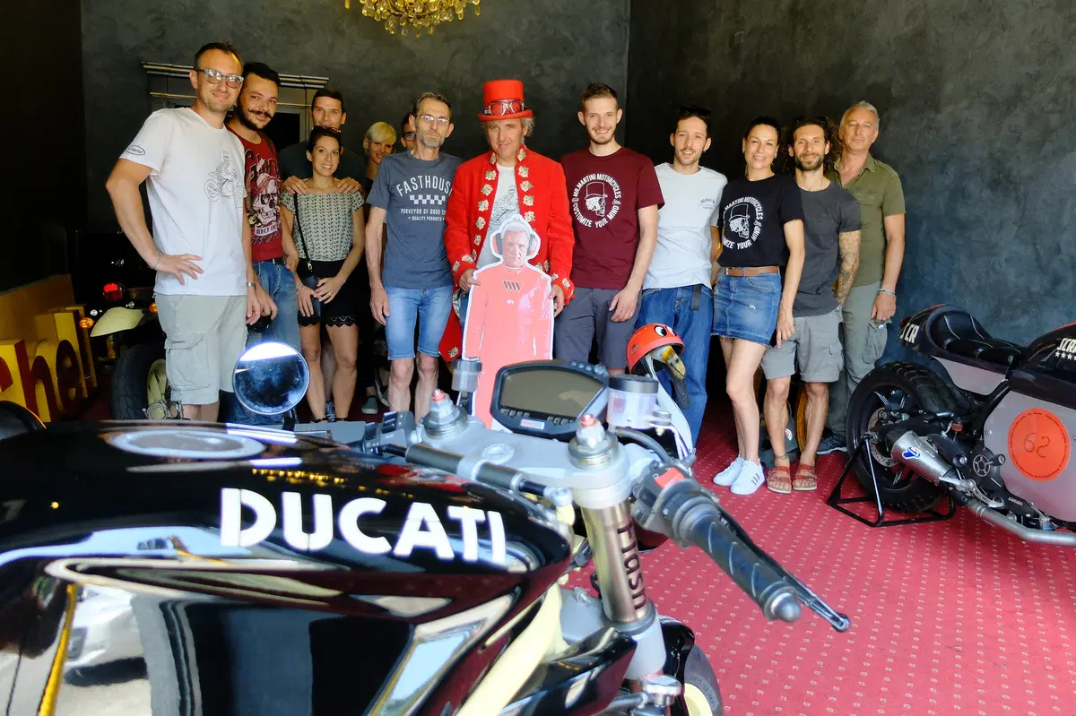 Mr Martini: l'officina, le moto, il ristorante, l'artista (2)
