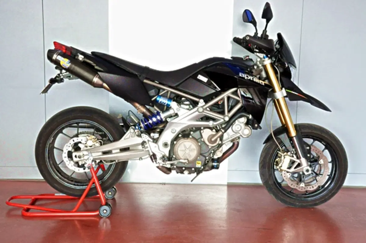 FG Gubellini: ammortizza​tori FSM11 e FSM31 per Aprilia Dorsoduro (2)