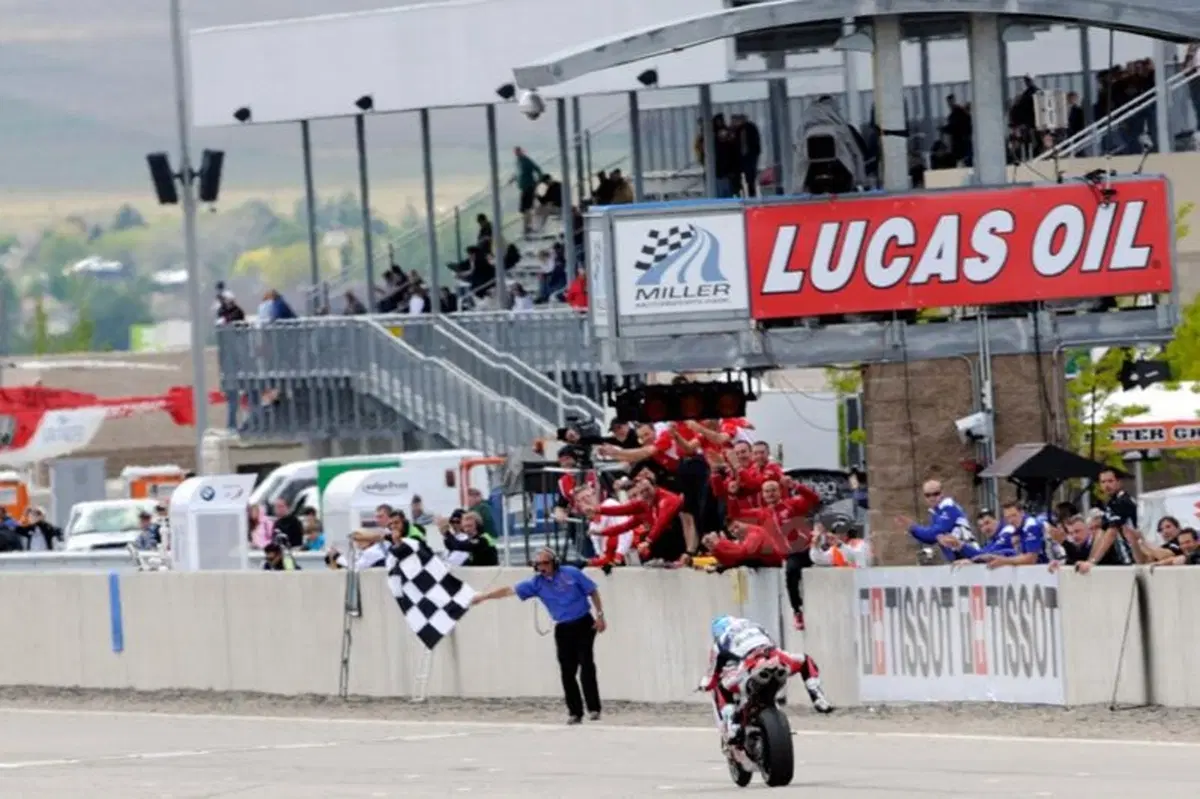 Checa vince gara 1 e gara 2 a Salt Lake City (2)
