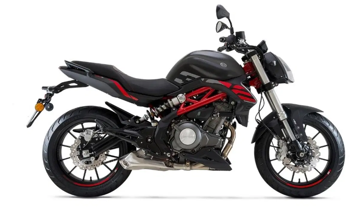 L’Harley-Davidson fatta in Cina che sembra una Benelli. Ma sarà così? (5)