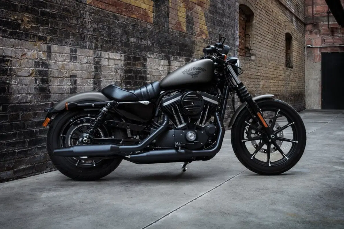 L’Harley-Davidson fatta in Cina che sembra una Benelli. Ma sarà così? (7)