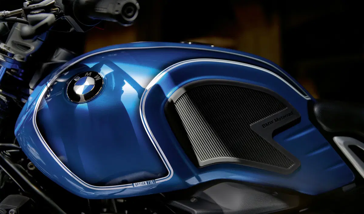 Nuova BMW R nineT/5, 50 anni di storia a Berlino (7)