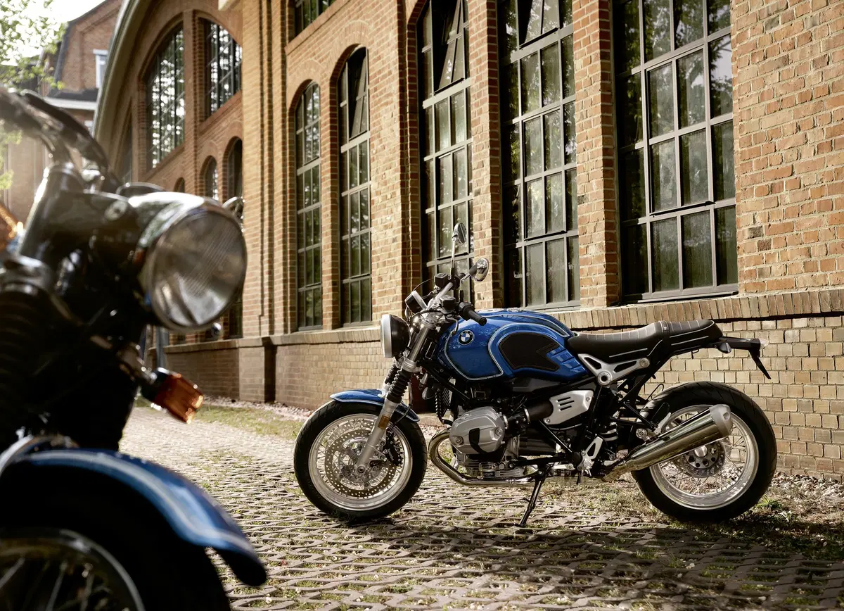Nuova BMW R nineT/5, 50 anni di storia a Berlino (7)