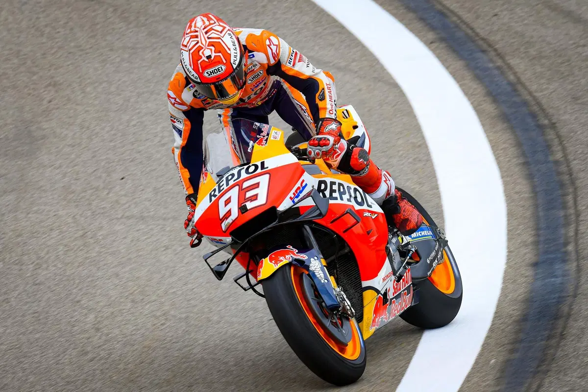 MotoGP 2019. Márquez è il più veloce nelle FP2 in Germania (10)