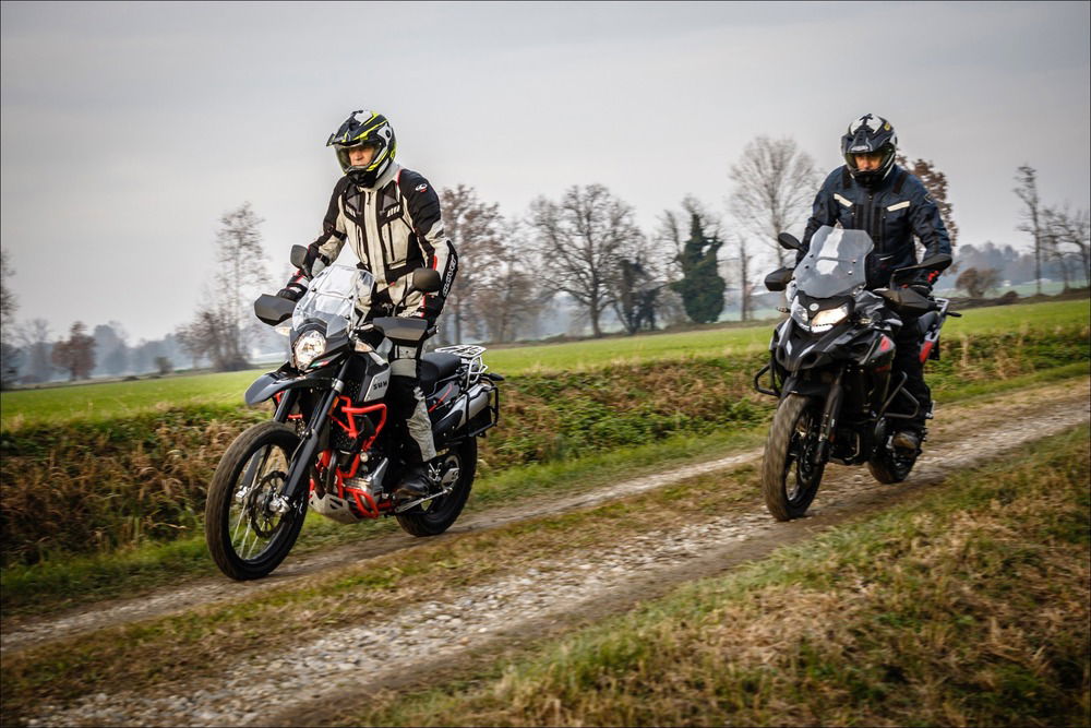 La Benelli TRK 502X impegnata nella nostra comparativa con la SWM SuperDual