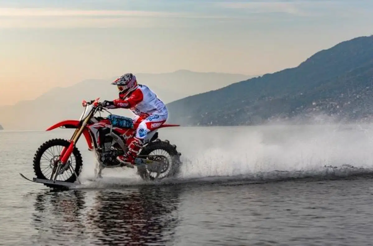 Luca Colombo a caccia del record di velocit&agrave; sull'acqua