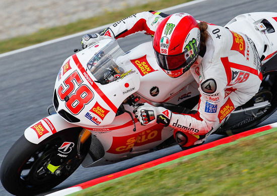 Simoncelli conquista la pole a Montmelò