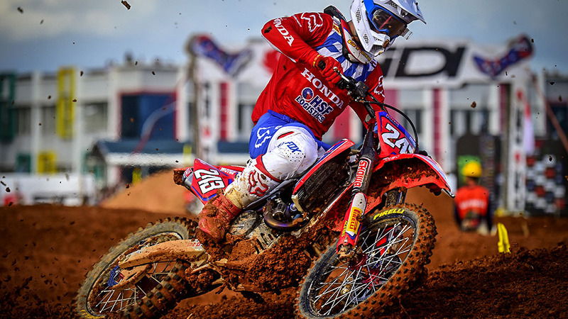 MXGP, Gajser e Prado in pole nel GP di Indonesia