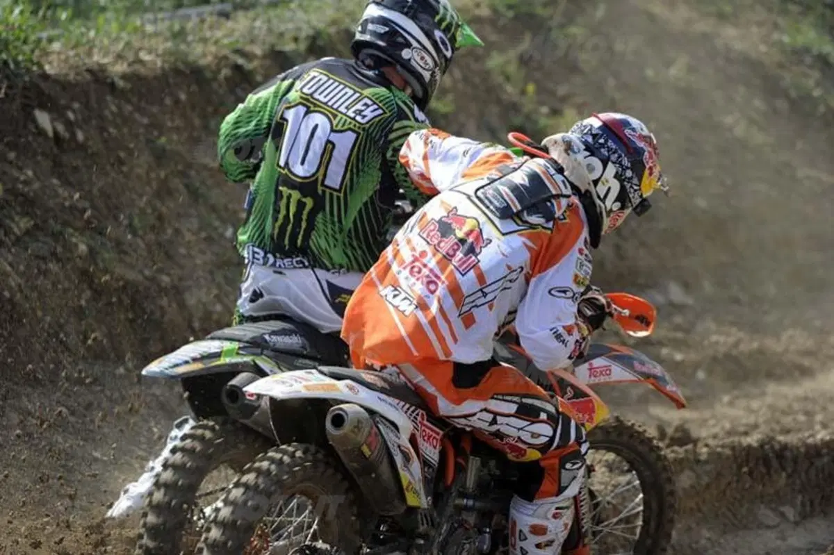 A Frossard e Searle la prima vittoria stagionale St. Jean d'Angely (12)