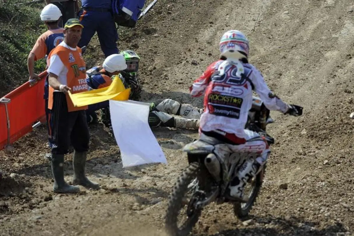 A Frossard e Searle la prima vittoria stagionale St. Jean d'Angely (19)