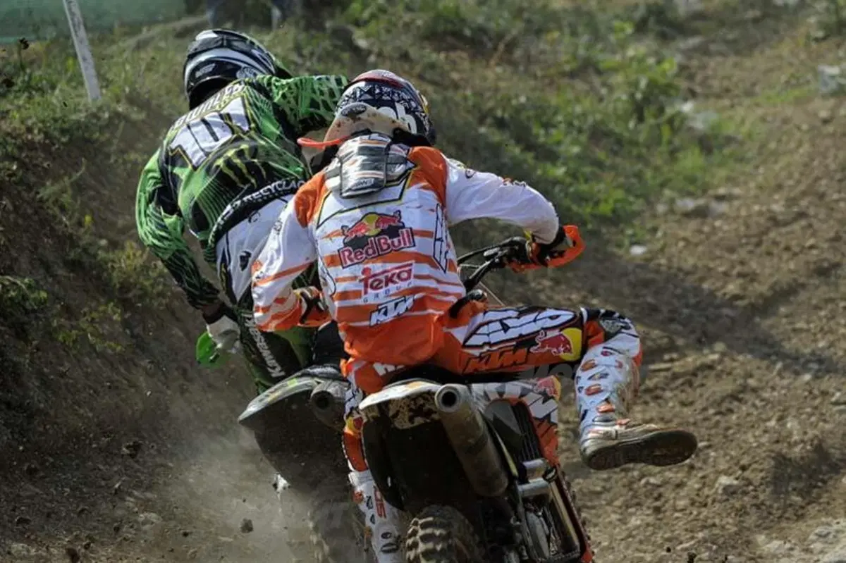 A Frossard e Searle la prima vittoria stagionale St. Jean d'Angely (22)