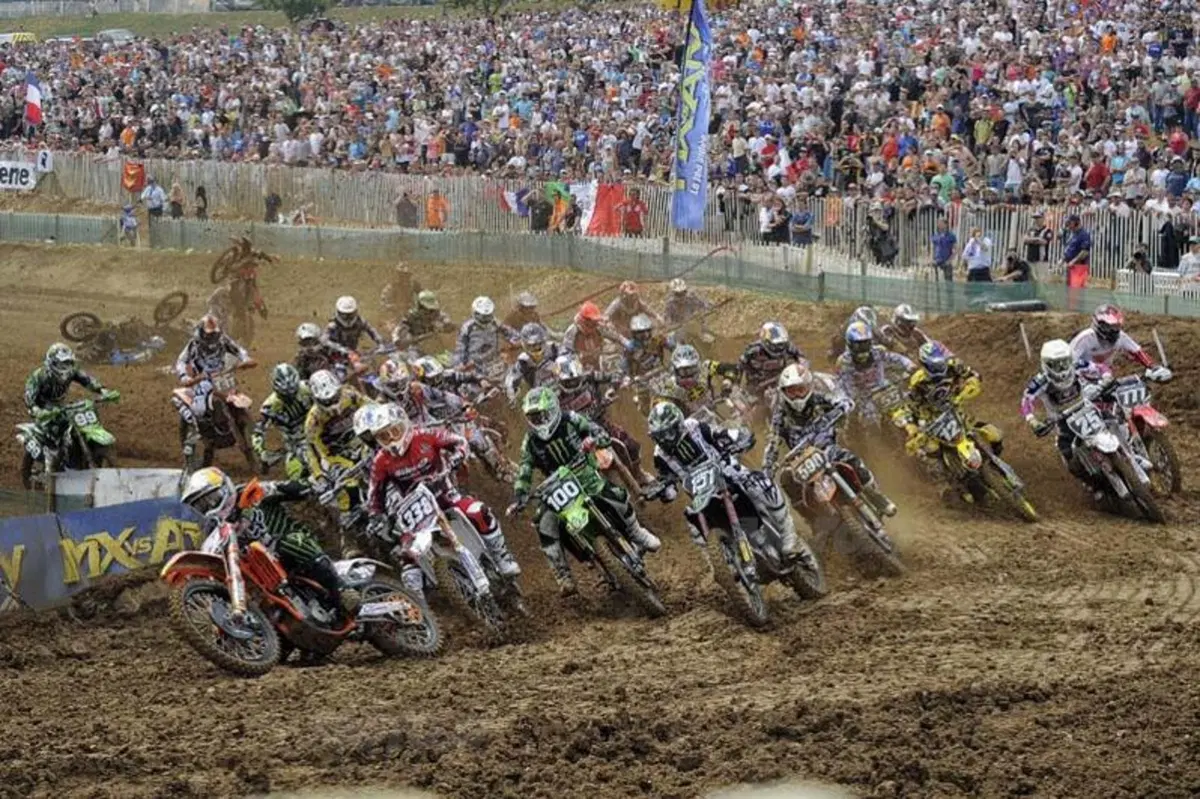 A Frossard e Searle la prima vittoria stagionale St. Jean d'Angely (32)