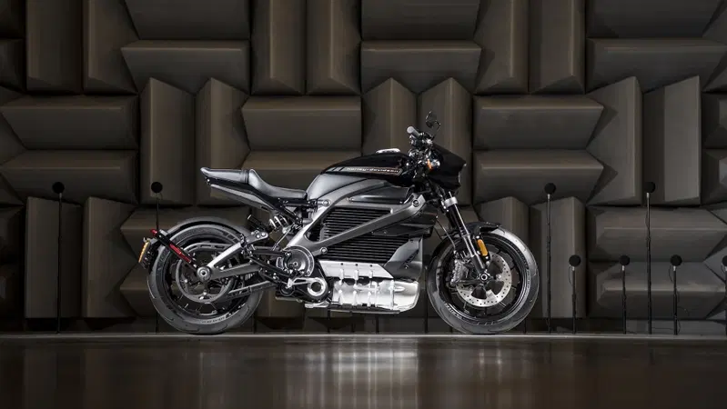 Harley-Davidson: in prova il "sound" elettrico della LiveWire