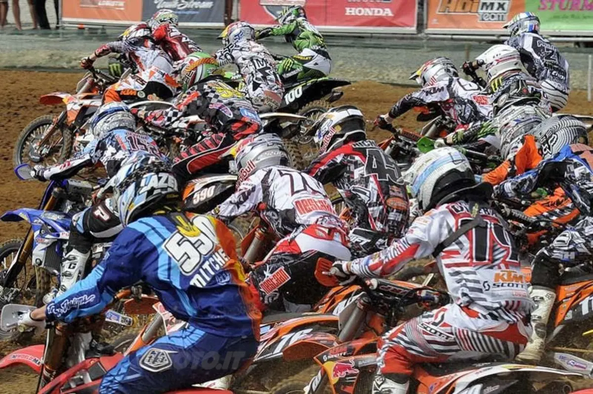 Le foto più spettacolari del GP di Francia (38)