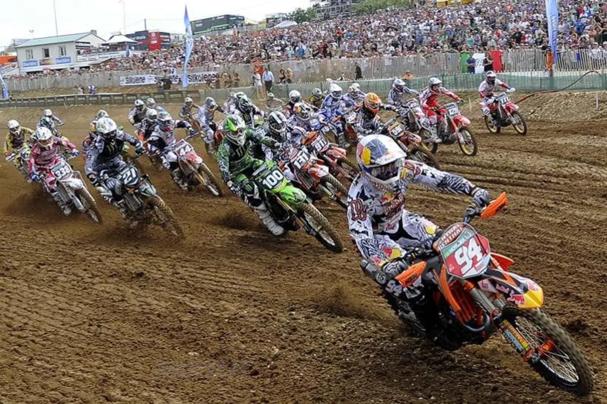 Le foto più spettacolari del GP di Francia (46)