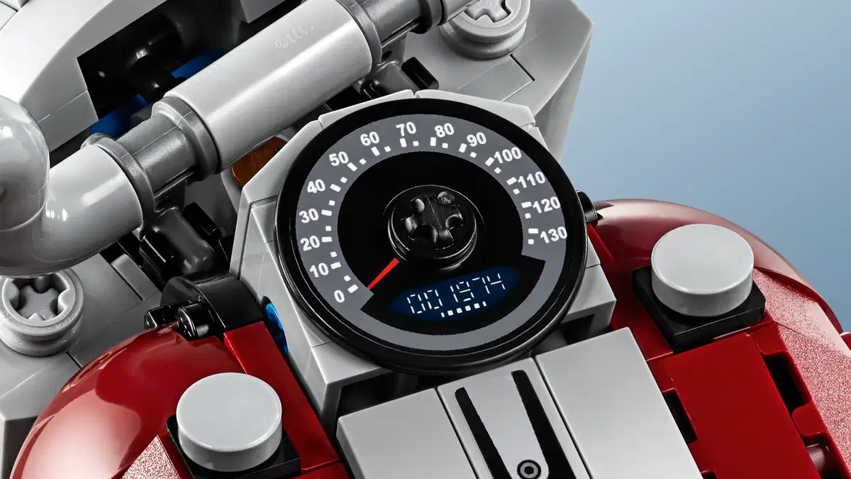 Harley-Davidson Fat Boy. Modello in scala di Lego Creator Expert (4)