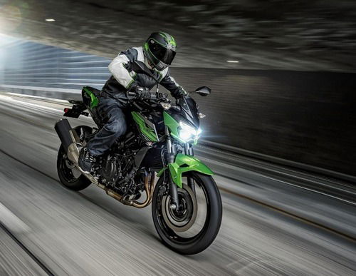 Kawasaki Z400, ecco la versione 2020 (7)