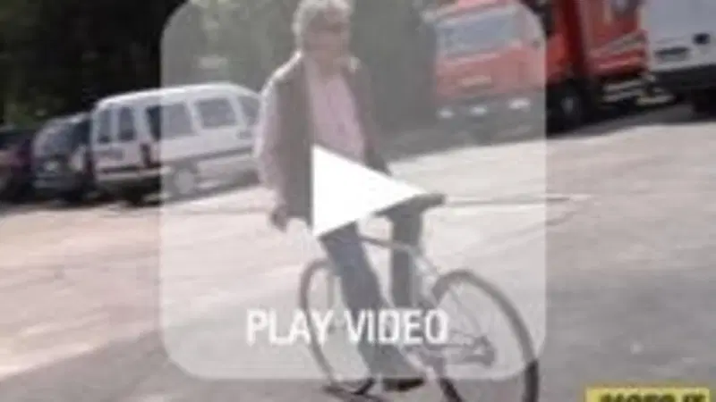 Nico Cereghini visita l'MV Agusta in bici