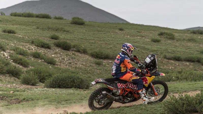 Silk Way Rally 2019-5. Sunderland (KTM) e Al-Attiyah (Toyota) bussano alle porte del Gobi