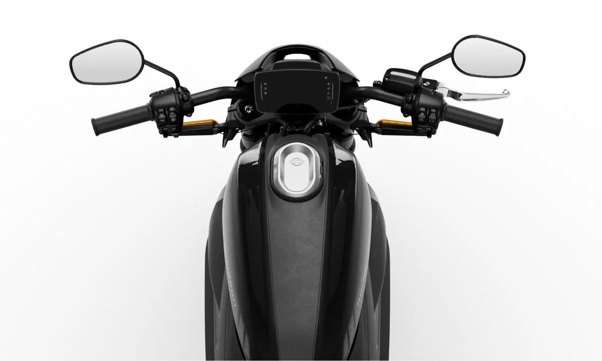 Harley-Davidson LiveWire: caratteristiche e prezzo della prima moto elettrica di Milwaukee (9)