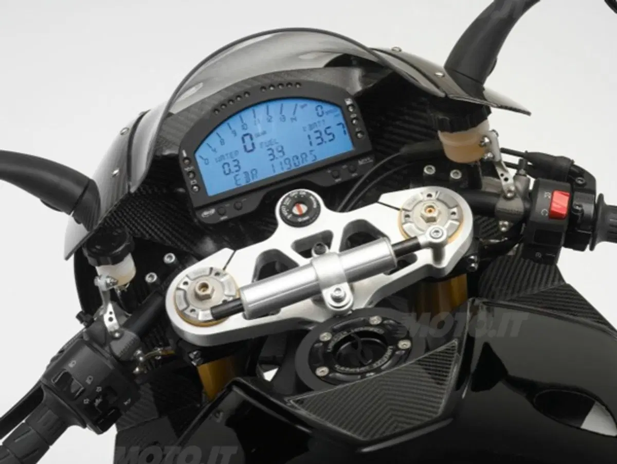 Erik Buell Racing 1190RS (4)