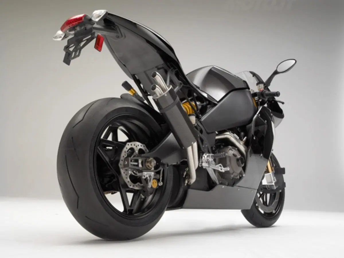 Erik Buell Racing 1190RS (10)
