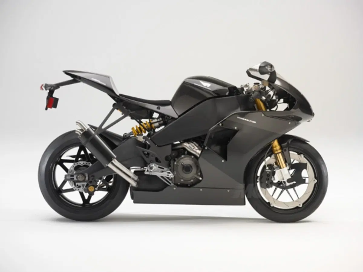 Erik Buell Racing 1190RS (11)