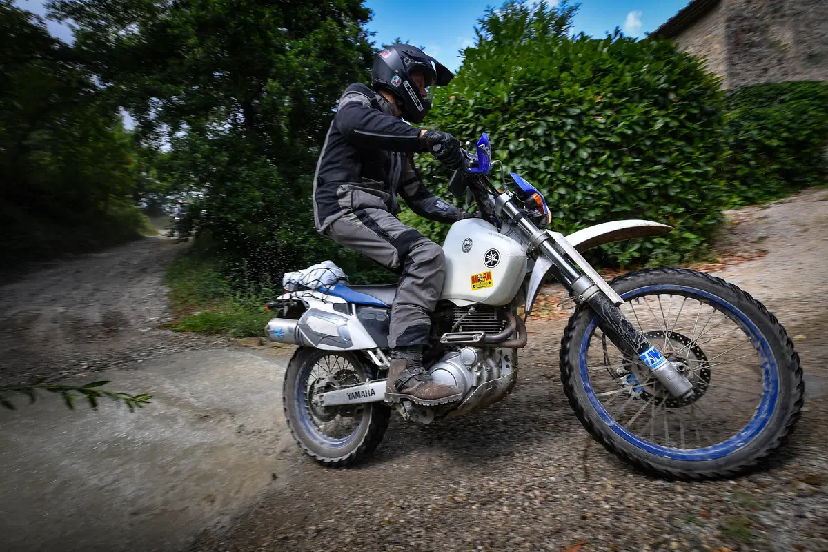 1000 Sassi: maxienduro alla scoperta della Toscana offroad (15)
