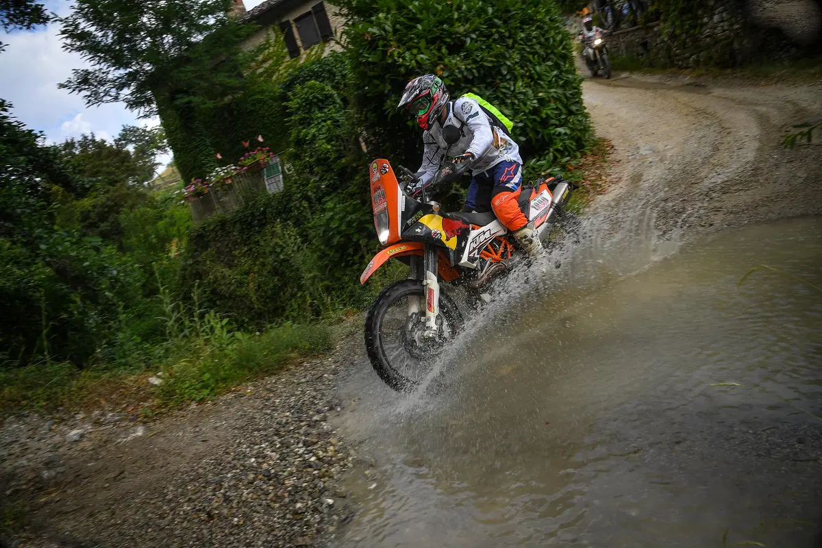1000 Sassi: maxienduro alla scoperta della Toscana offroad (16)