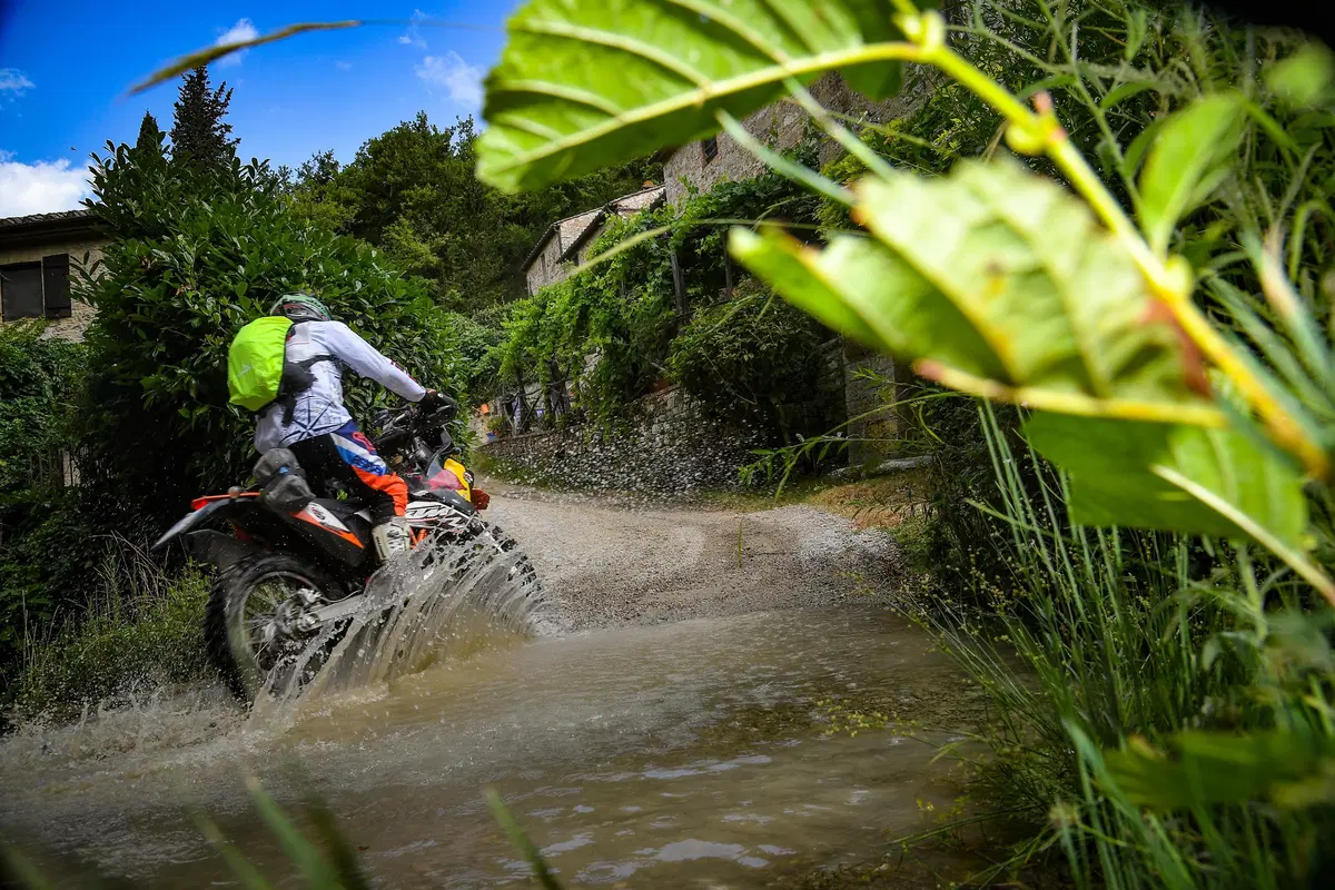 1000 Sassi: maxienduro alla scoperta della Toscana offroad (23)
