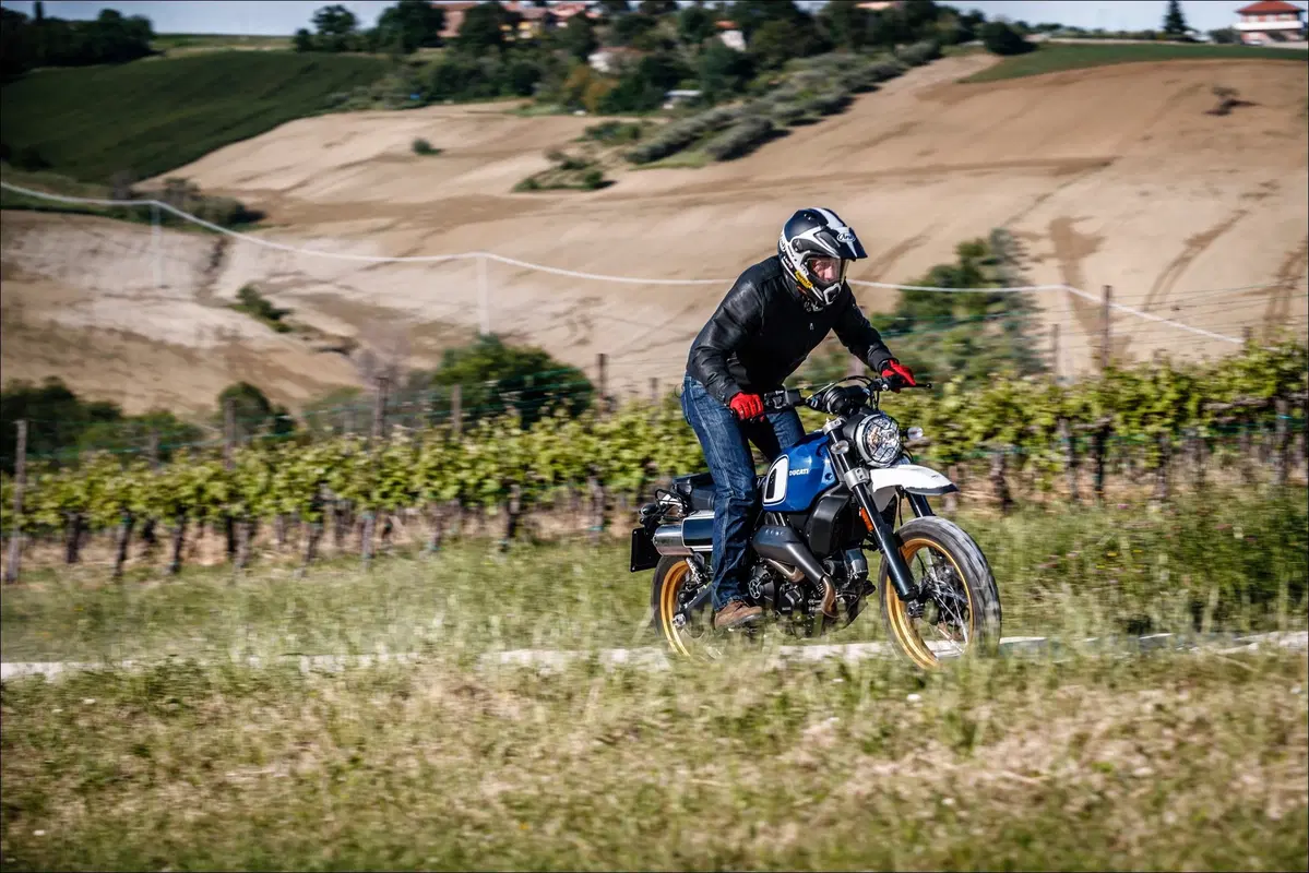 Ducati Scrambler Fuoriluogo - KIT Unit Garage, TEST (5)