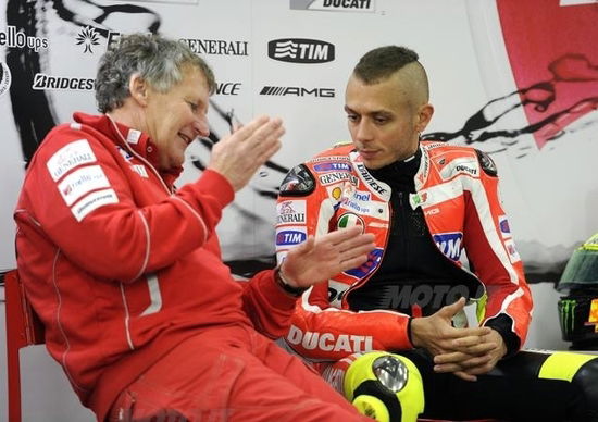 Hayden al Mugello sulla GP12. Oggi tocca a Rossi