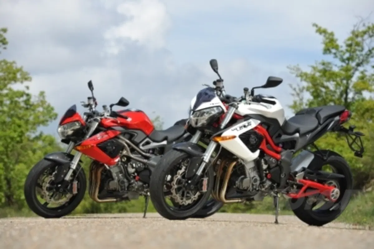 Nuova Benelli TNT R160 (10)