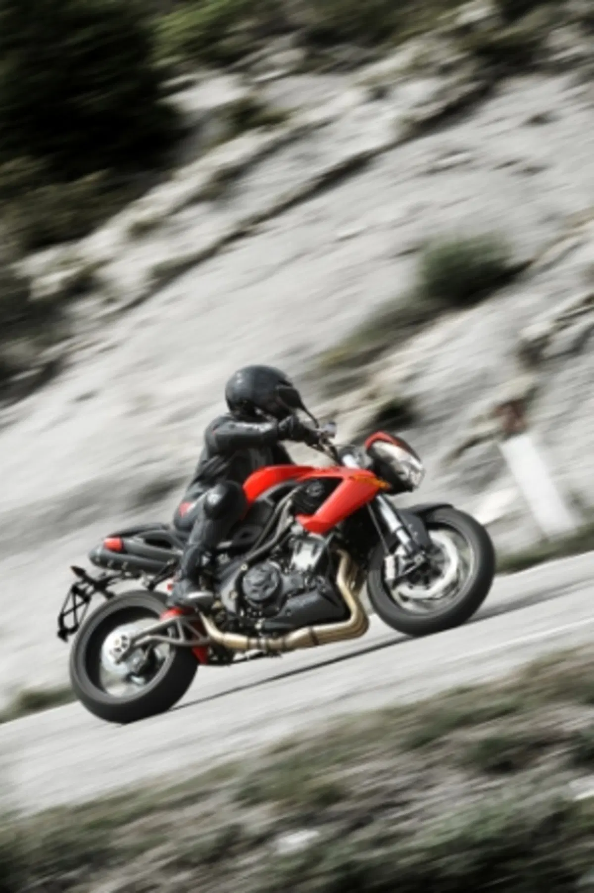 Nuova Benelli TNT R160 (12)