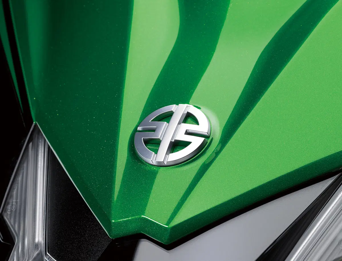 EICMA 2017: Kawasaki Ninja H2 SX ed SX SE, foto, dati e prezzi (14)