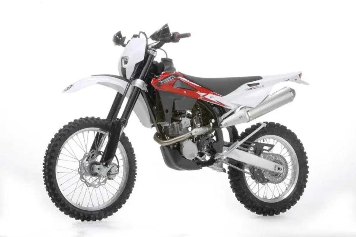 La gamma enduro Husqvarna 2012