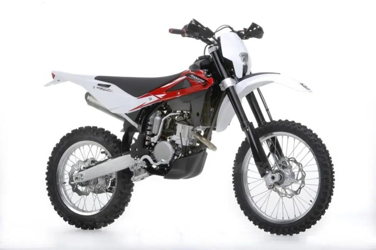 La gamma enduro Husqvarna 2012 (4)
