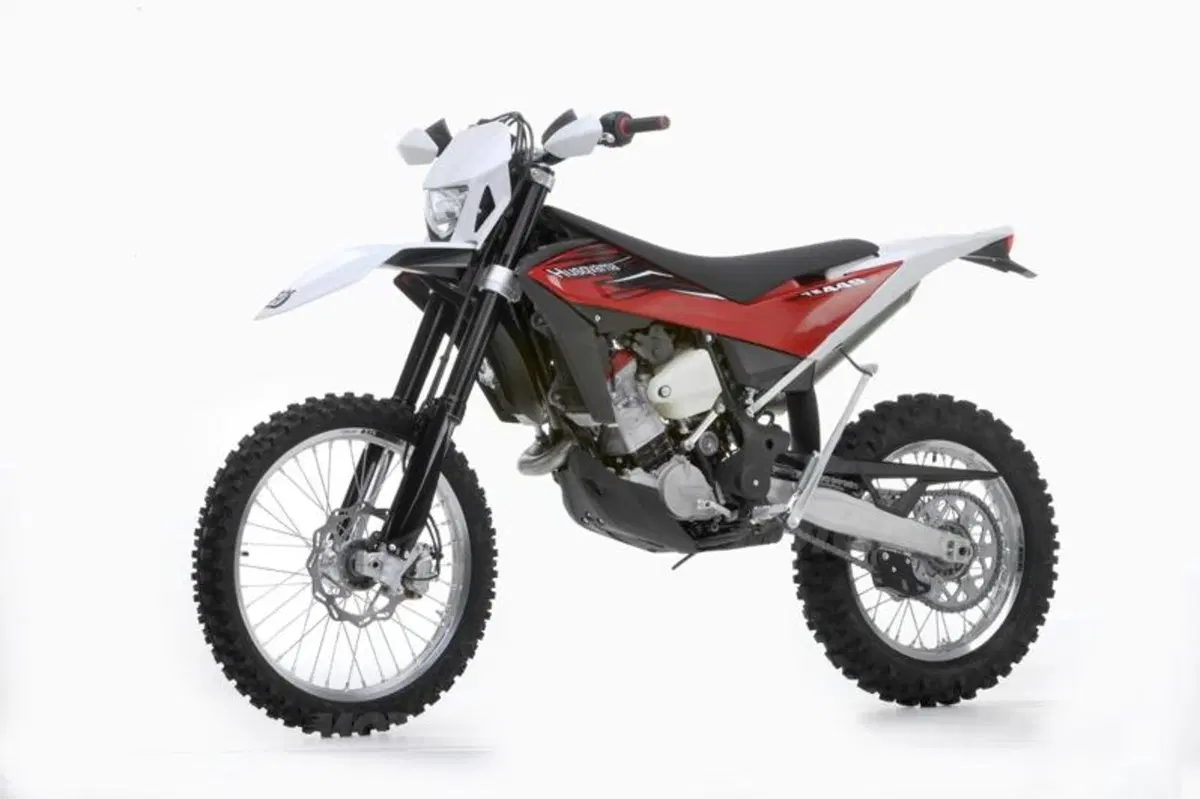La gamma enduro Husqvarna 2012 (11)