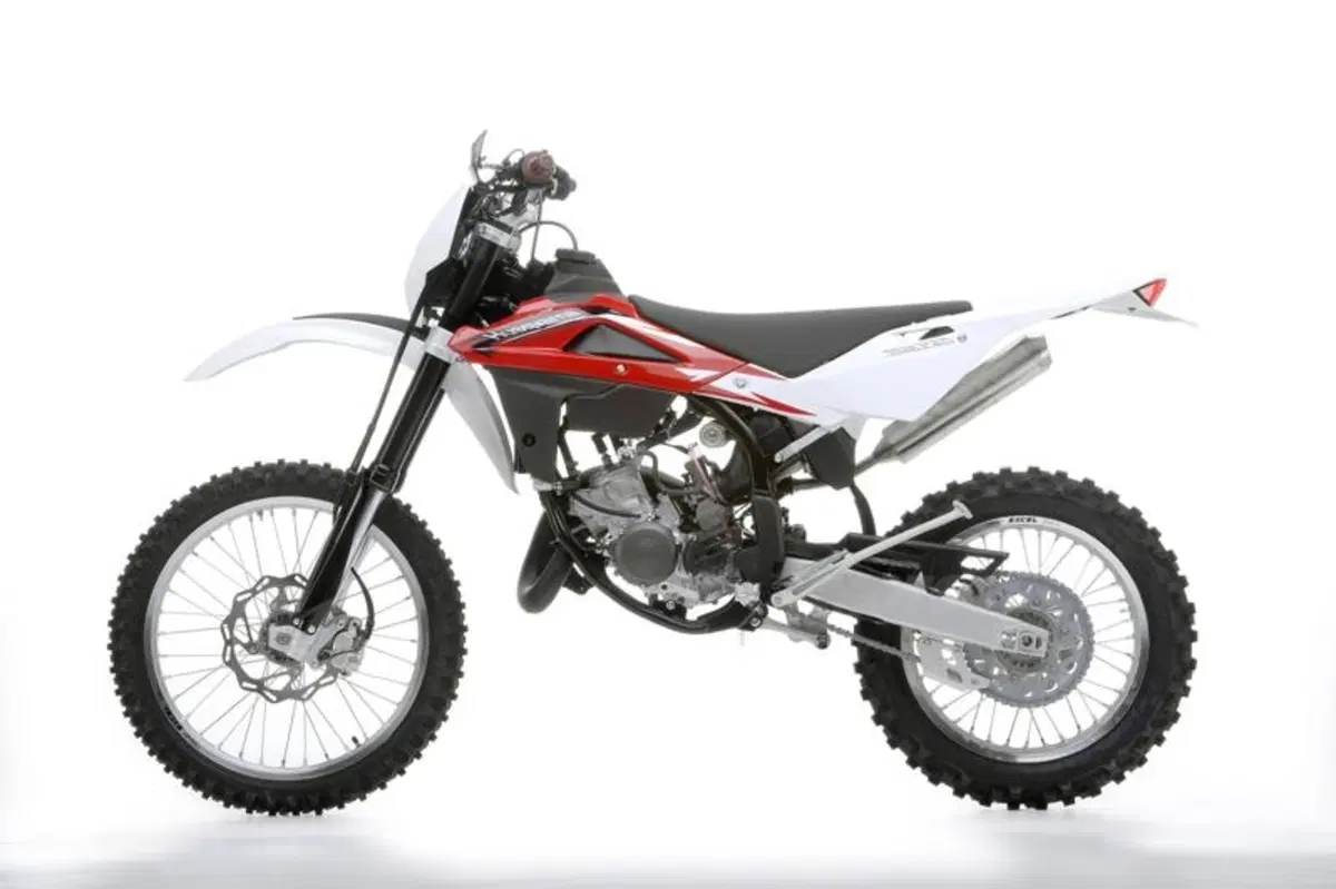 La gamma enduro Husqvarna 2012 (17)