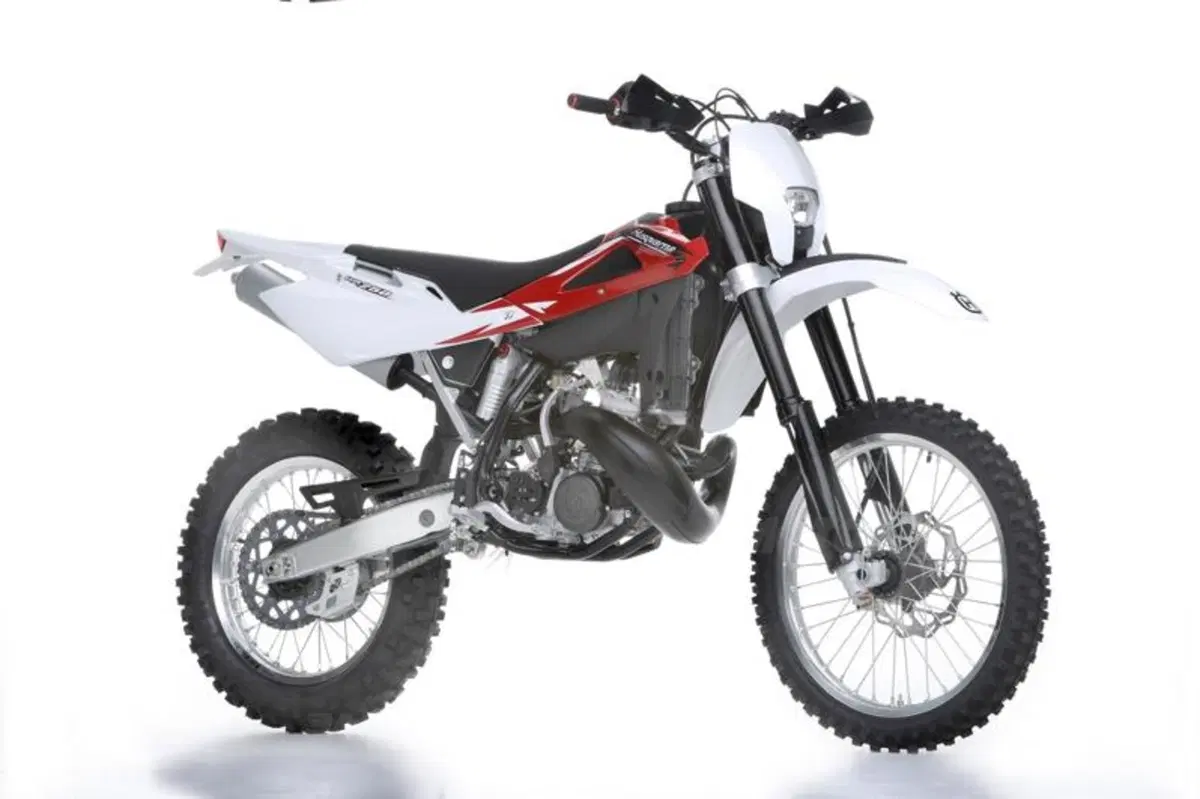 La gamma enduro Husqvarna 2012 (21)