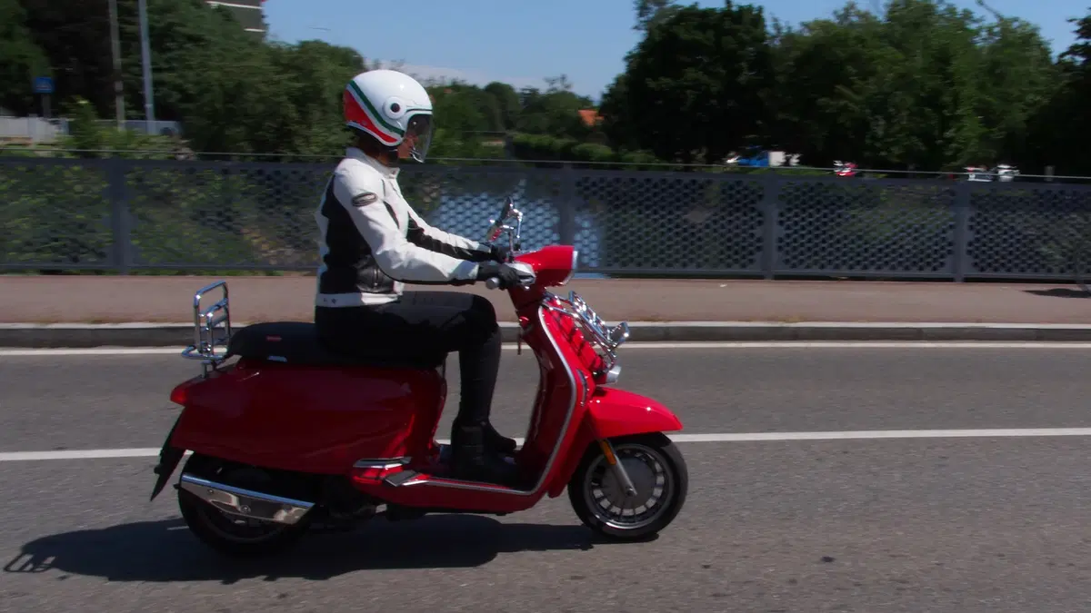 Lambretta V-Special 125. Bentornata, Lambretta! (5)