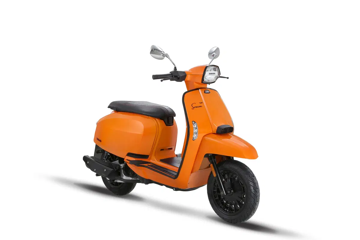 Lambretta V-Special 125. Bentornata, Lambretta! (17)