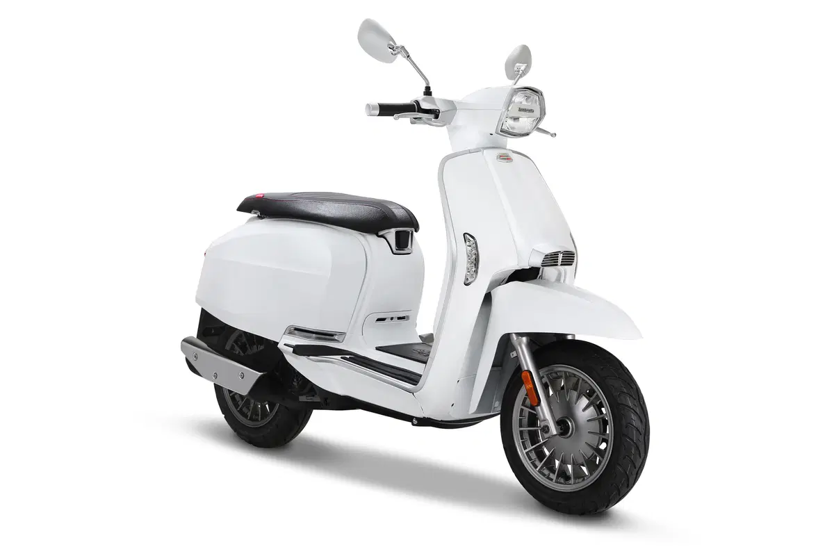 Lambretta V-Special 125. Bentornata, Lambretta! (18)