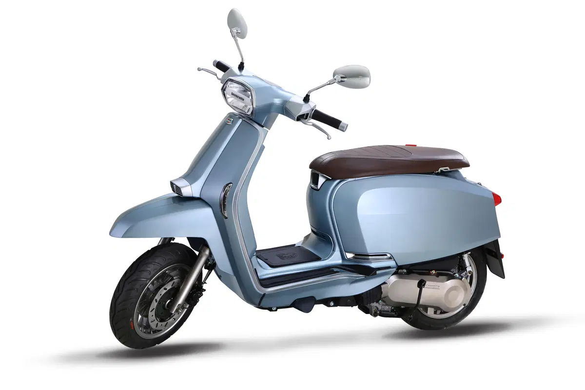Lambretta V-Special 125. Bentornata, Lambretta! (22)