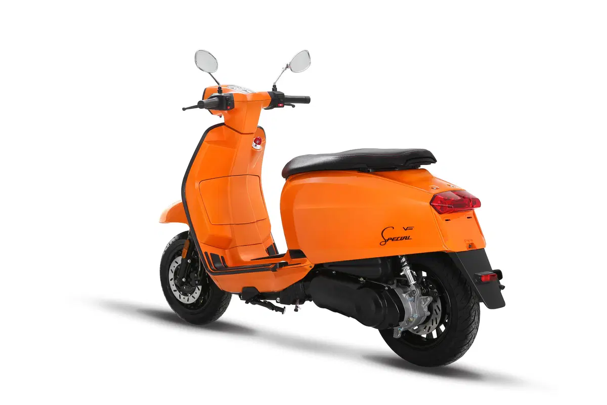 Lambretta V-Special 125. Bentornata, Lambretta! (14)