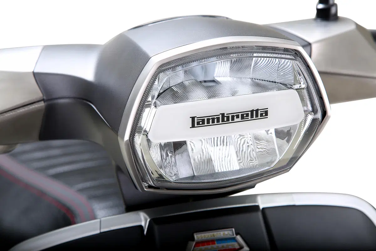 Lambretta V-Special 125. Bentornata, Lambretta! (26)