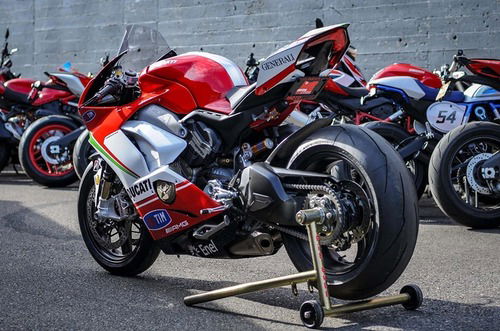 Una speciale Ducati Panigale V4S all’asta per la Nicky Hayden Foundation (2)