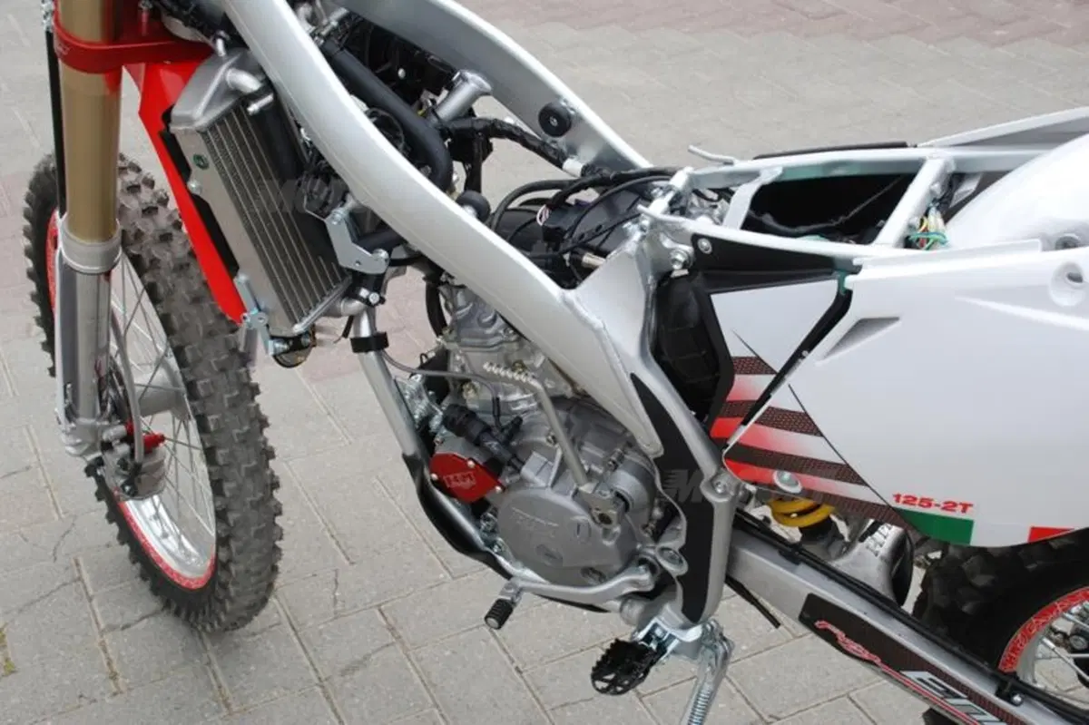 HM CRE e CRM 125 2T  (37)
